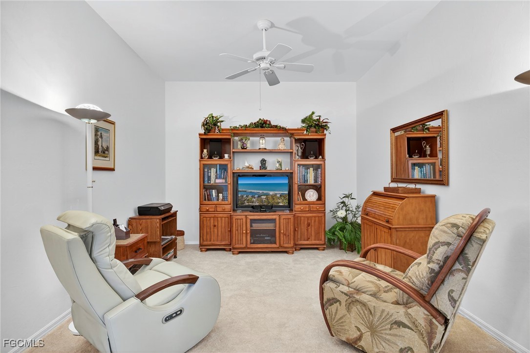 3 Bed Waterfront Home for Sale in Fort Myers, photo 12
