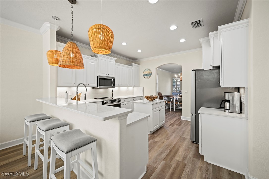 5 Bed Pool Home for Sale in Bella Terra, photo 12