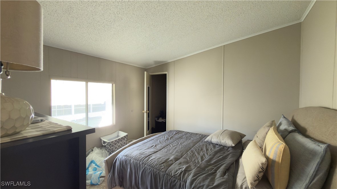 2 Bed ManufacturedHome for Sale in Riverwood, FL, $90,000 — photo 12
