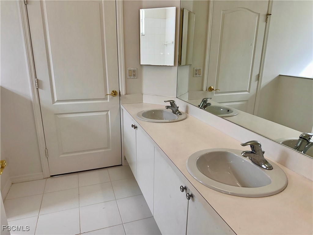 3 Bed Waterfront Home for Sale in Coral Lakes, FL, $299,000 — photo 12
