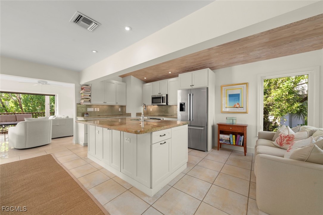 4 Bed SingleFamilyResidence for Sale in Gulf Pines, FL — photo 12