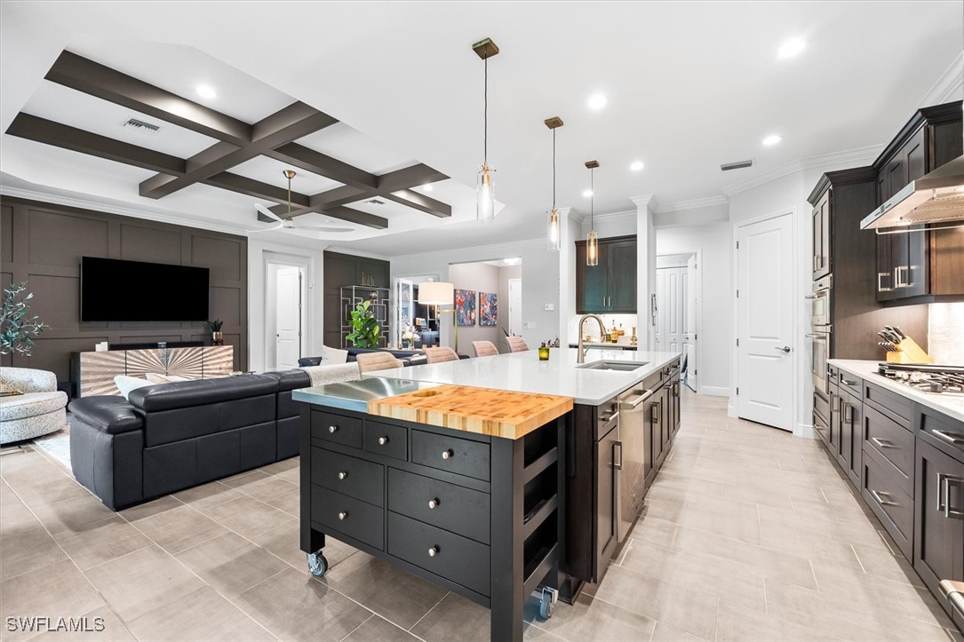 4 Bed SingleFamilyResidence for Sale in Winding River, FL — photo 12