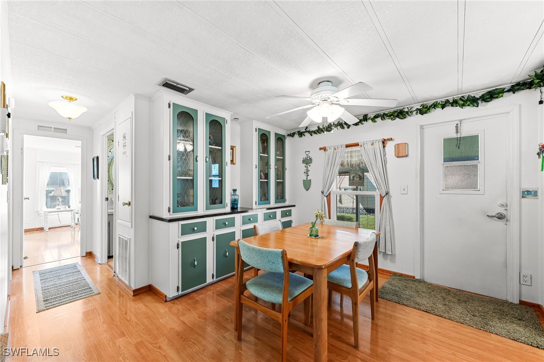 2 Bed ManufacturedHome for Sale in Naples, FL, $159,000 — photo 12