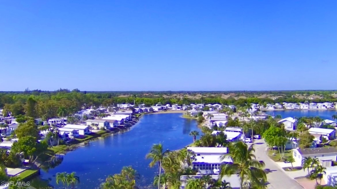 2 Bed ManufacturedHome for Sale in Naples, FL, $158,000 — photo 12