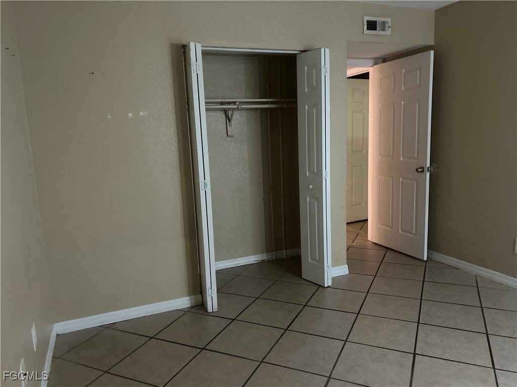 2 Bed Condominium for Sale in Village Creek, photo 12
