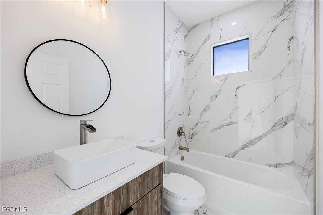 4 Bed SingleFamilyResidence for Sale in Cape Coral, FL — photo 12