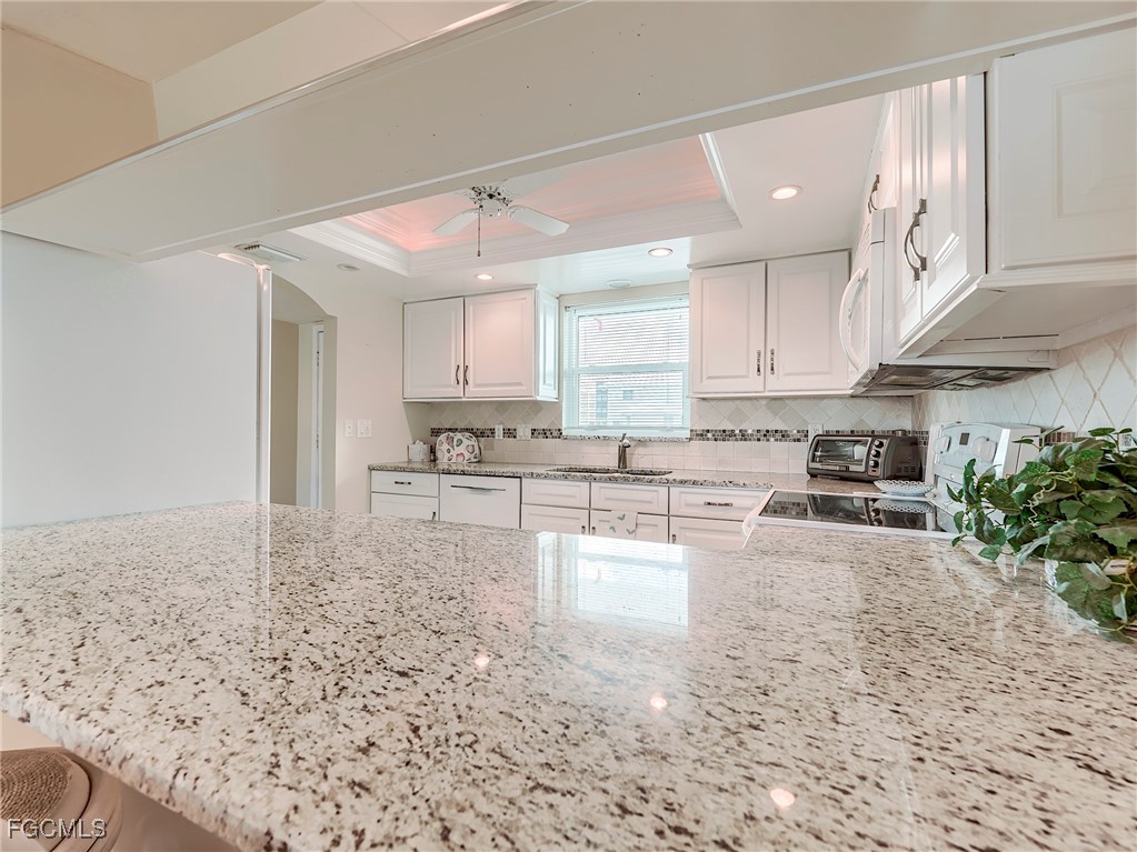 2 Bed Waterfront Home for Sale in Fort Myers Beach, FL — photo 12