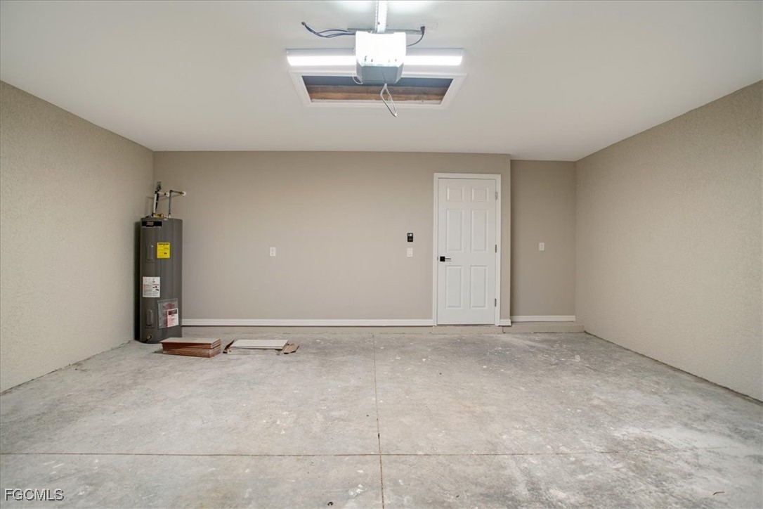 4 Bed SingleFamilyResidence for Sale in Lehigh Acres, FL — photo 12