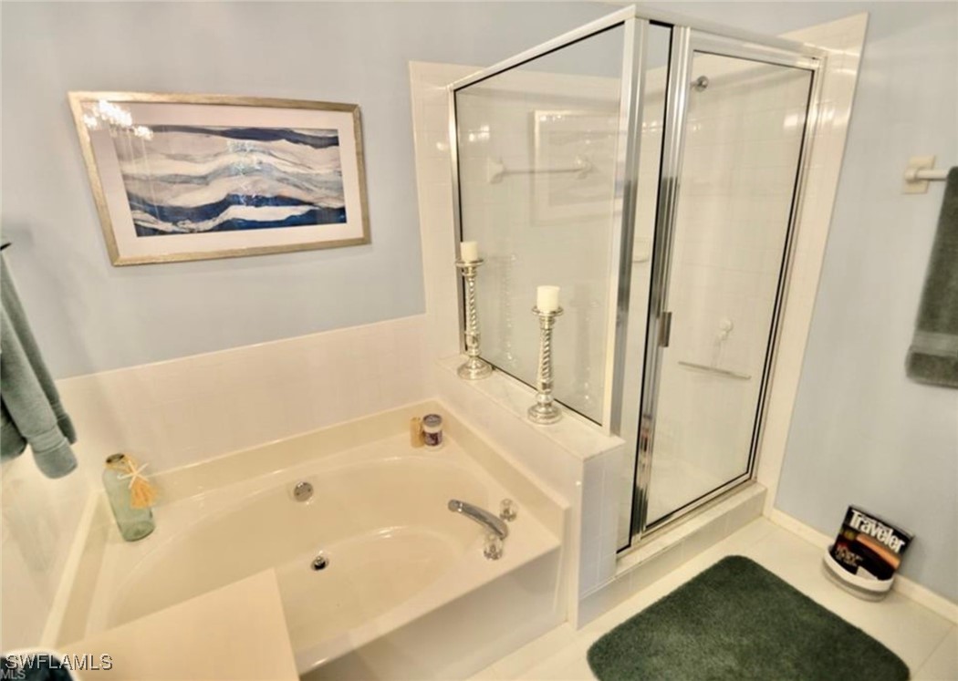 2 Bed Condominium for Sale in Cypress Walk, photo 12