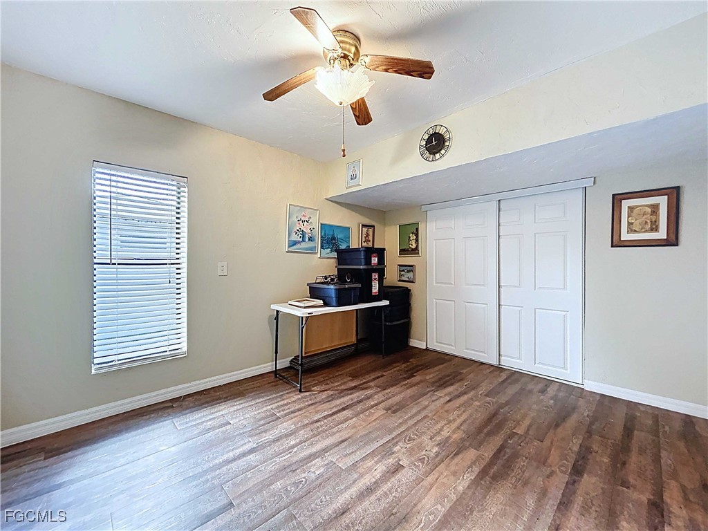 3 Bed SingleFamilyResidence for Sale in Fort Myers, photo 12