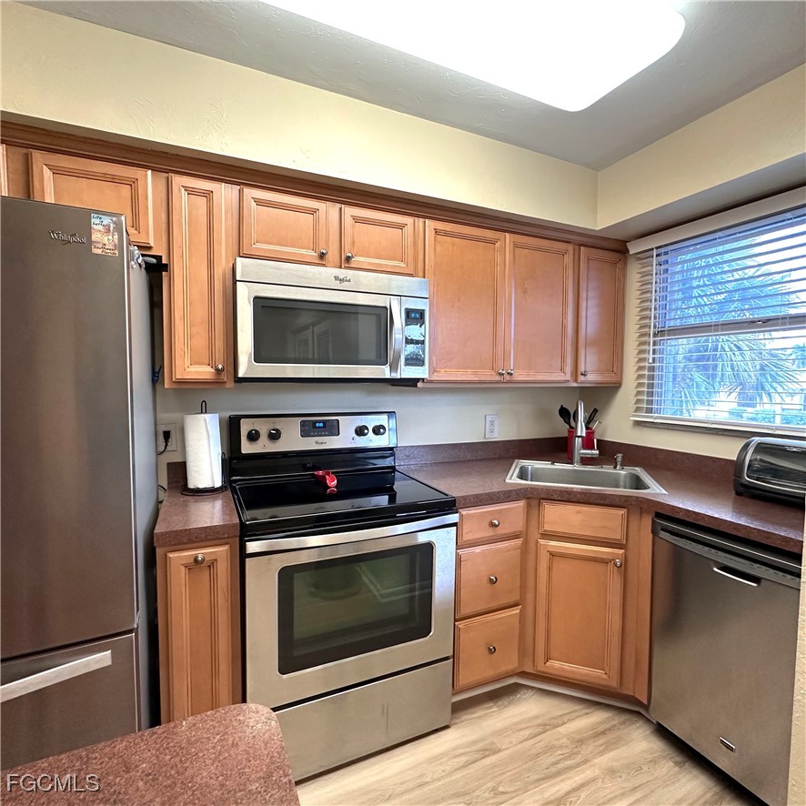 2 Bed Waterfront Home for Sale in Mark I, photo 12