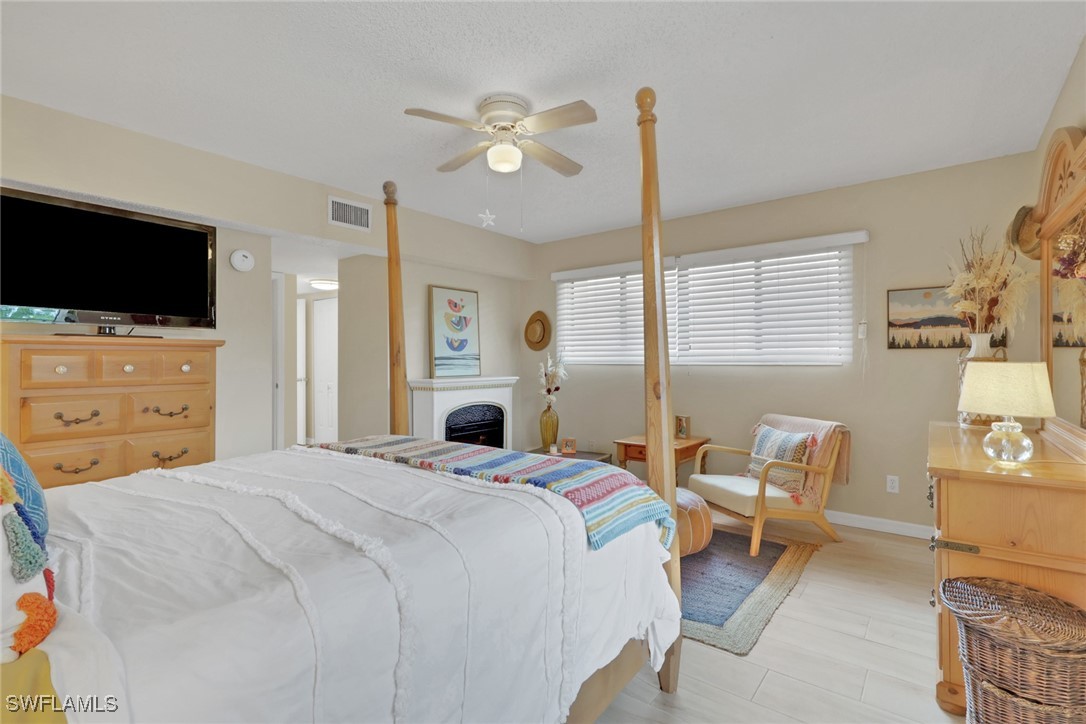 2 Bed Condominium for Sale in Sharondale, FL, $235,000 — photo 12
