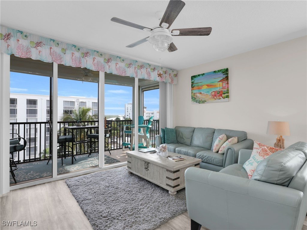 3 Bed Waterfront Home for Sale in Hibiscus Pointe, FL — photo 12