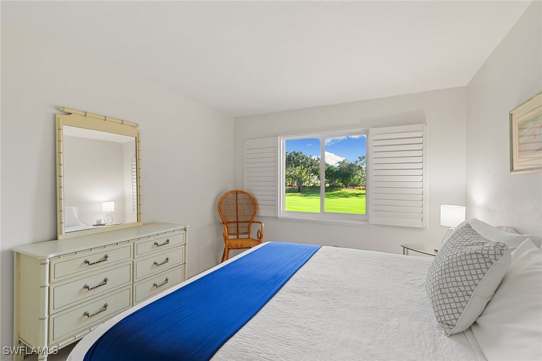2 Bed Condominium for Sale in Foxmoor, FL, $255,000 — photo 12
