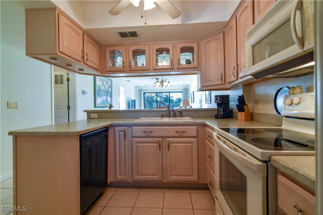 2 Bed Condominium for Sale in North Fort Myers, FL, $143,000 — photo 12