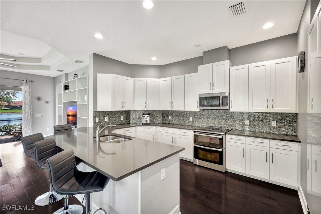 2 Bed Waterfront Home for Sale in Bonita Isles, photo 12