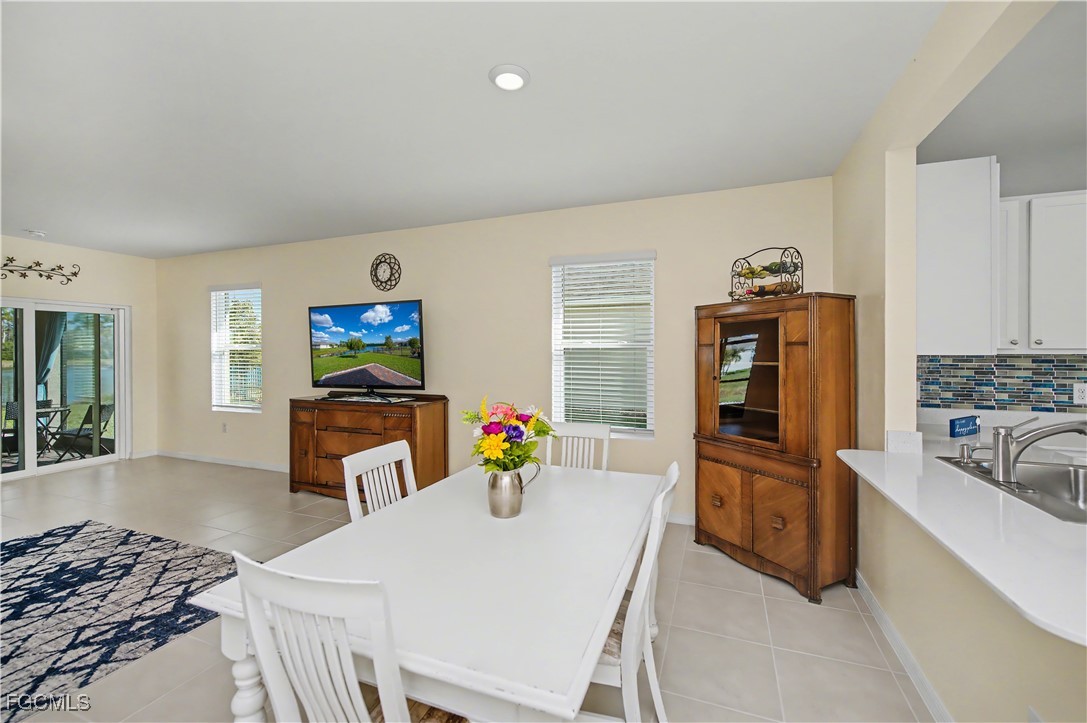 3 Bed Waterfront Home for Sale in Entrada, FL, $309,900 — photo 12