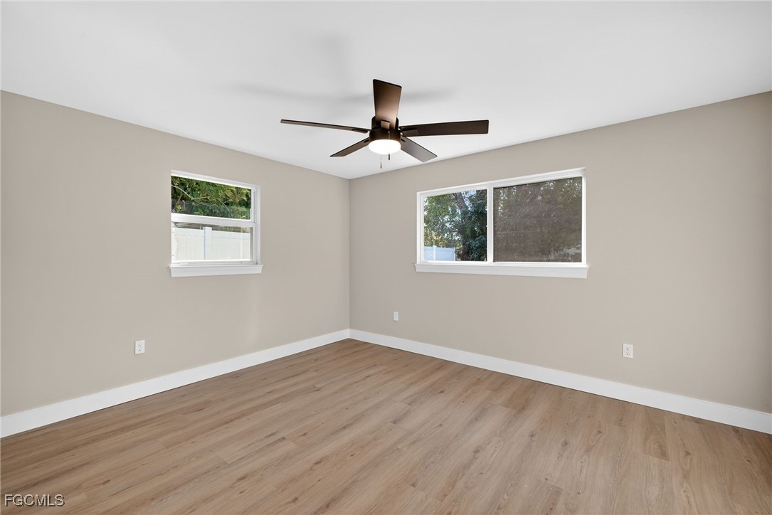 3 Bed SingleFamilyResidence for Sale in Fort Myers, photo 12