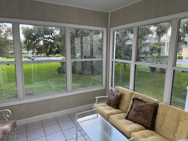 2 Bed Waterfront Home for Sale in Tropic Terrace, photo 12