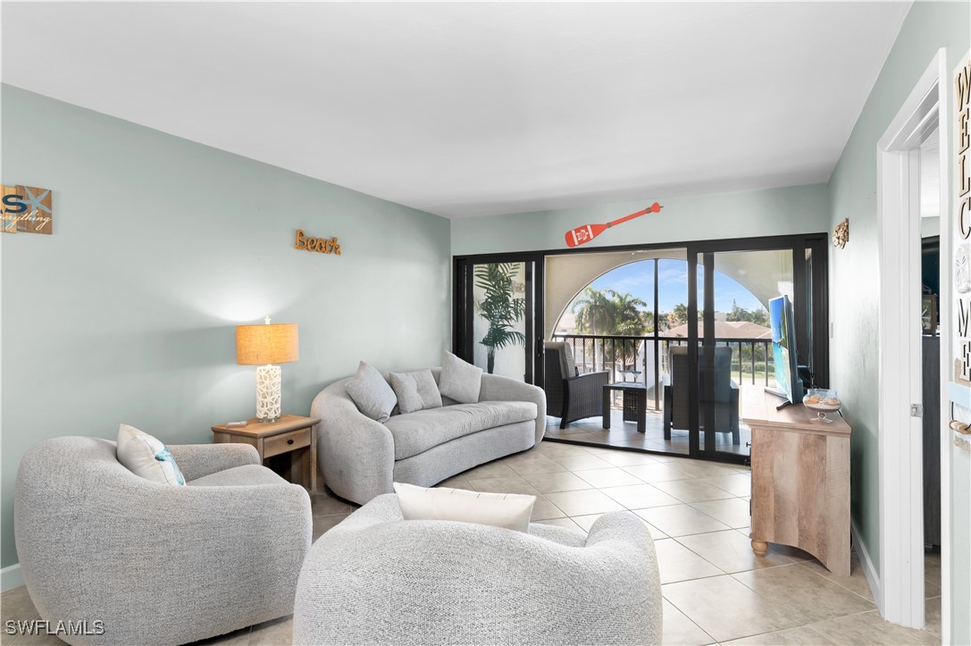 1 Bed Waterfront Home for Sale in Anglers Cove, FL, $310,000 — photo 12