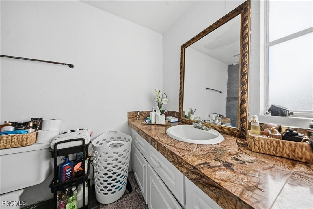 3 Bed ManufacturedHome for Sale in Suncoast Estate, FL — photo 12