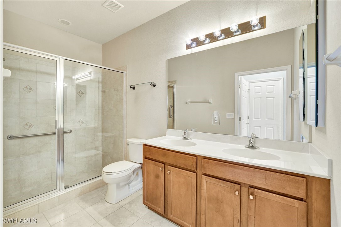 3 Bed Condominium for Sale in Naples, FL, $284,000 — photo 12