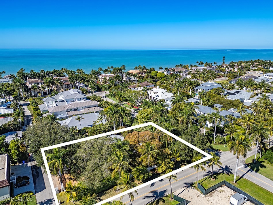 4 Bed Pool Home for Sale in Olde Naples, FL, $6,295,000 — photo 12