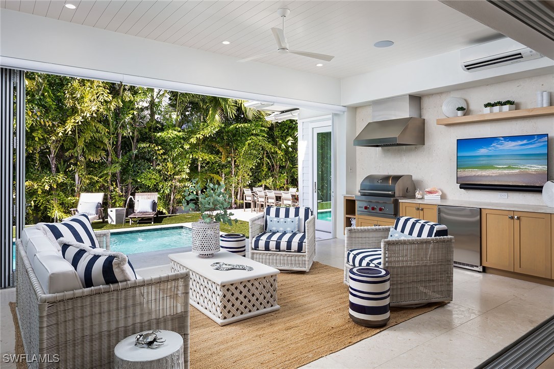 6 Bed Pool Home for Sale in Olde Naples, photo 12