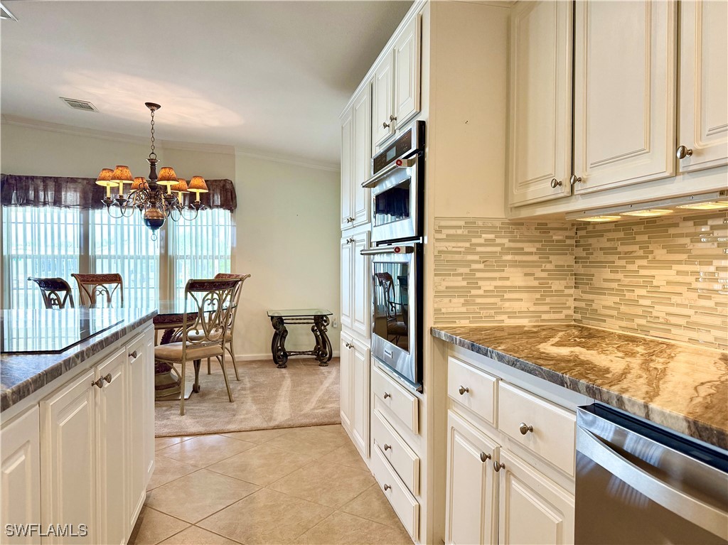 2 Bed ManufacturedHome for Sale in Naples, FL, $279,000 — photo 12