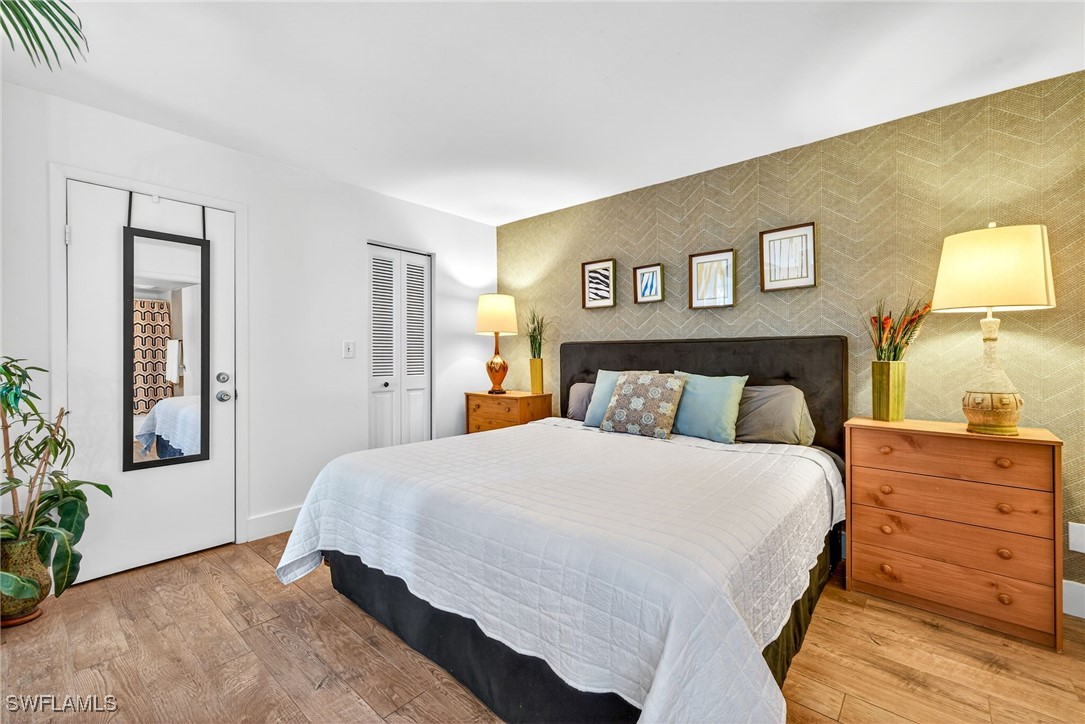 1 Bed Waterfront Home for Sale in Beach And Tennis Club, photo 12