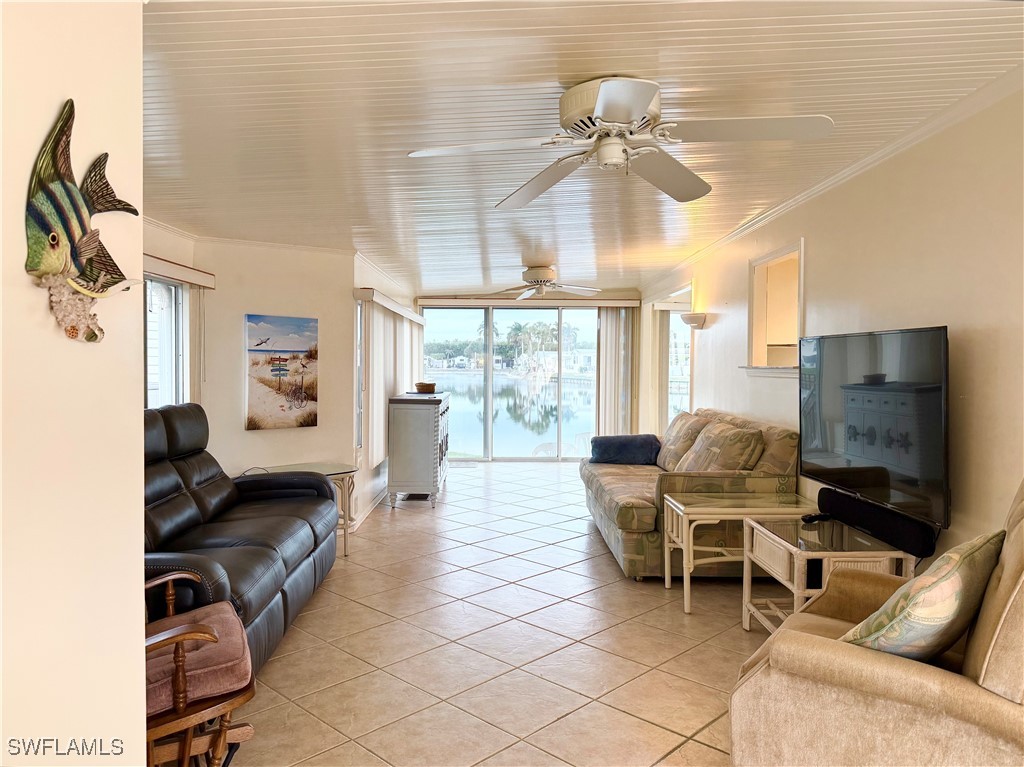 1 Bed ManufacturedHome for Sale in Naples, FL, $125,000 — photo 12