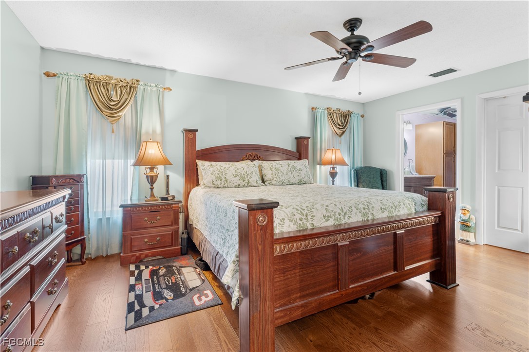 3 Bed Pool Home for Sale in North Port, photo 12