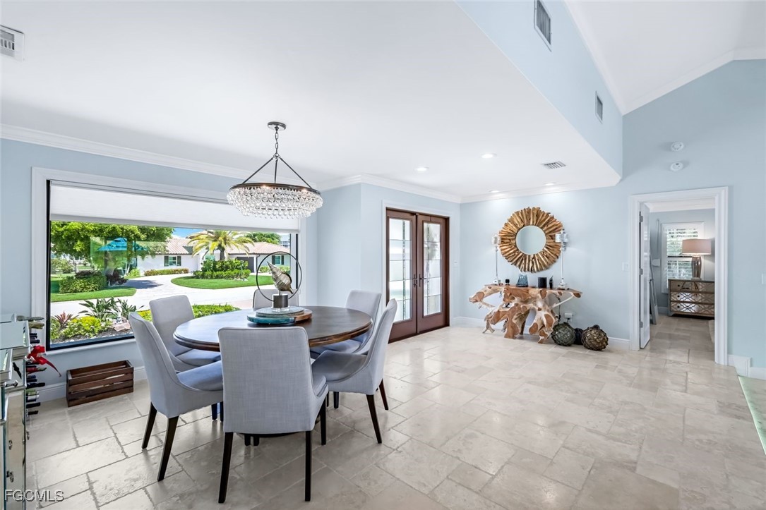 3 Bed Pool Home for Sale in Palm Acres, photo 12