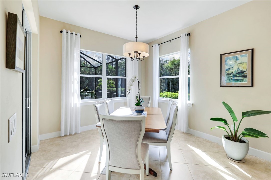 2 Bed Pool Home for Sale in Ashmont, photo 12