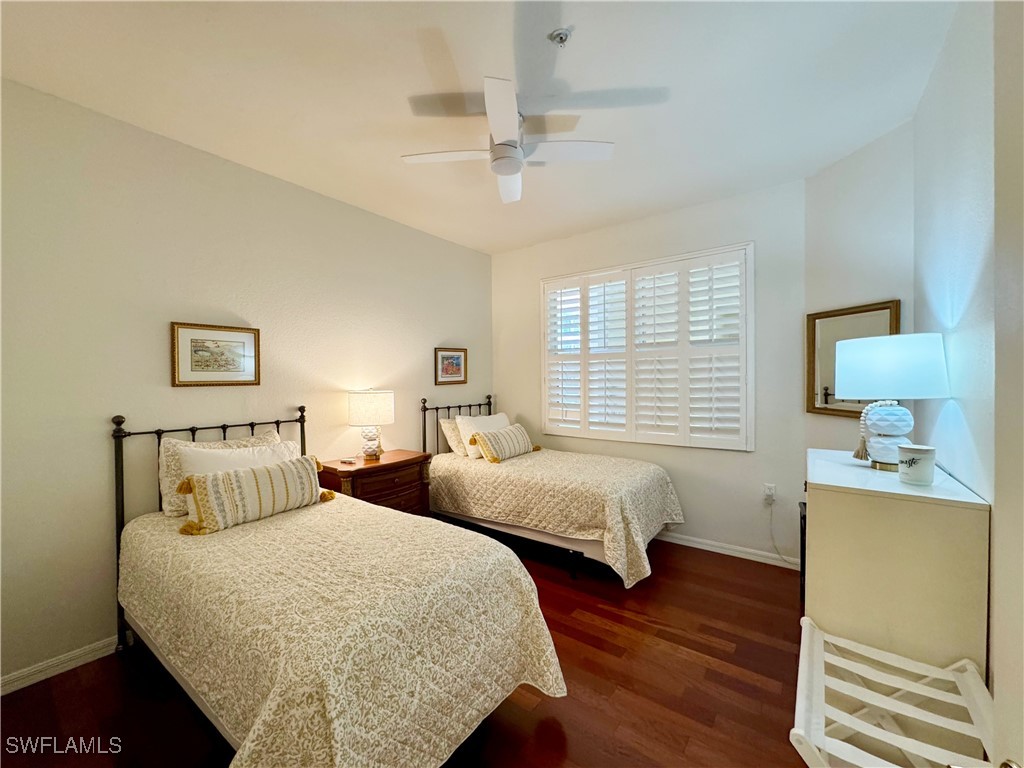 2 Bed Condominium for Sale in Lake Barrington, photo 12