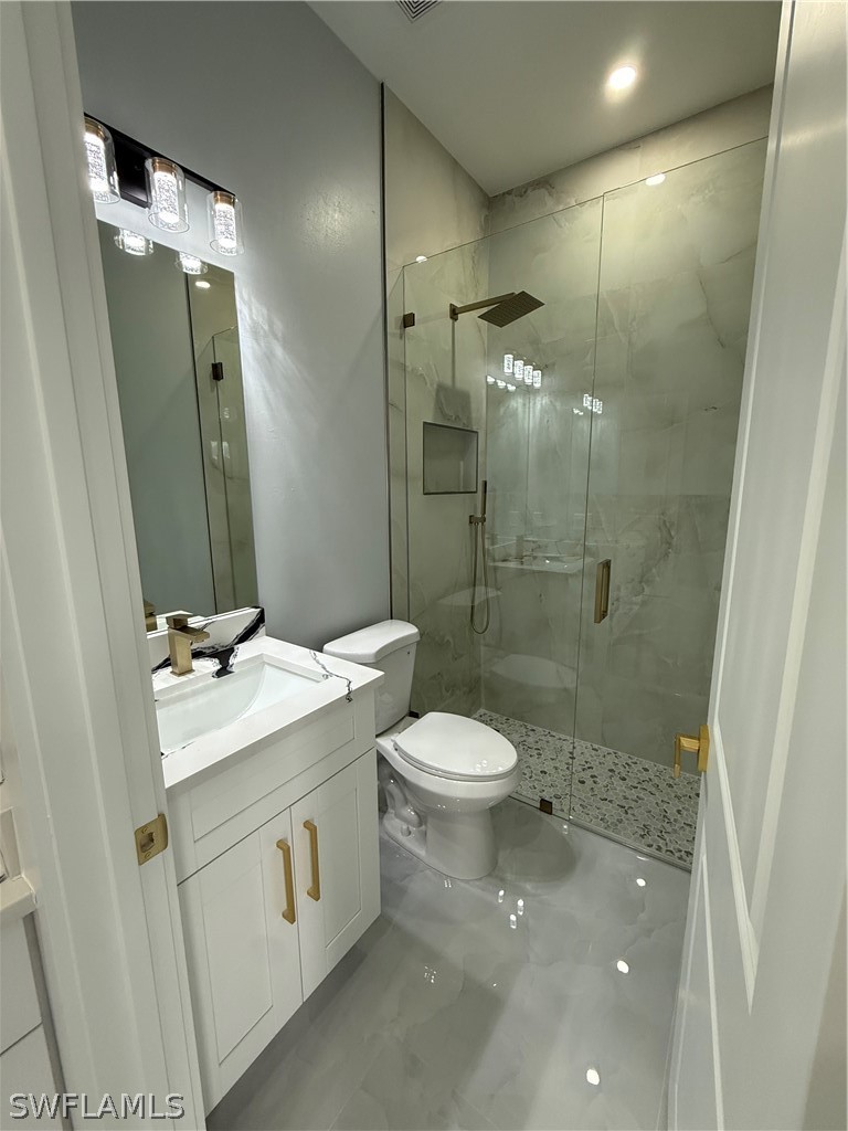 4 Bed SingleFamilyResidence for Sale in Naples, photo 12