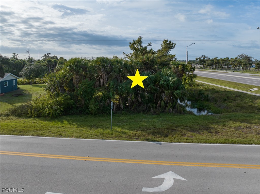 Residential for Sale in Port Charlotte, FL, $27,900 — photo 12