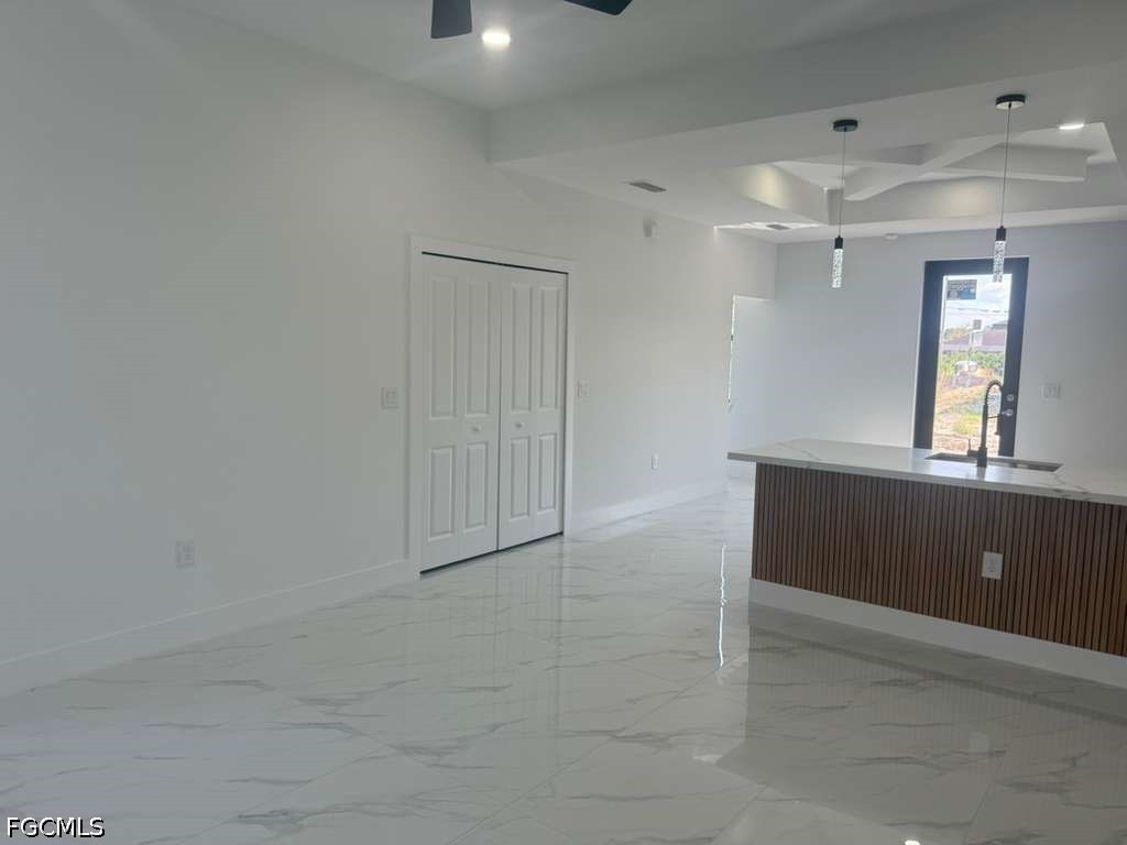 4 Bed SingleFamilyResidence for Sale in Lehigh Acres, photo 12
