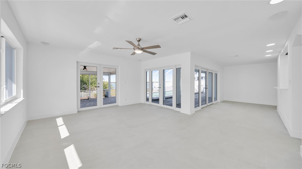 3 Bed Pool Home for Sale in Sandarac 2, photo 12
