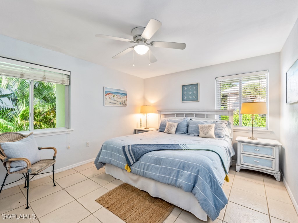 2 Bed Condominium for Sale in Naples, photo 12