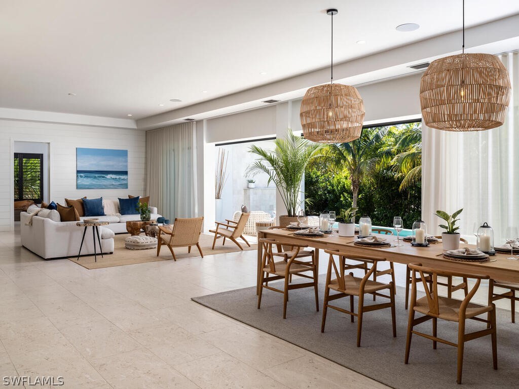 4 Bed Pool Home for Sale in Sabre Cay, photo 12