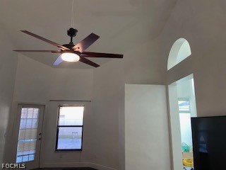 3 Bed Pool Home for Sale in Banyan Cove, photo 12
