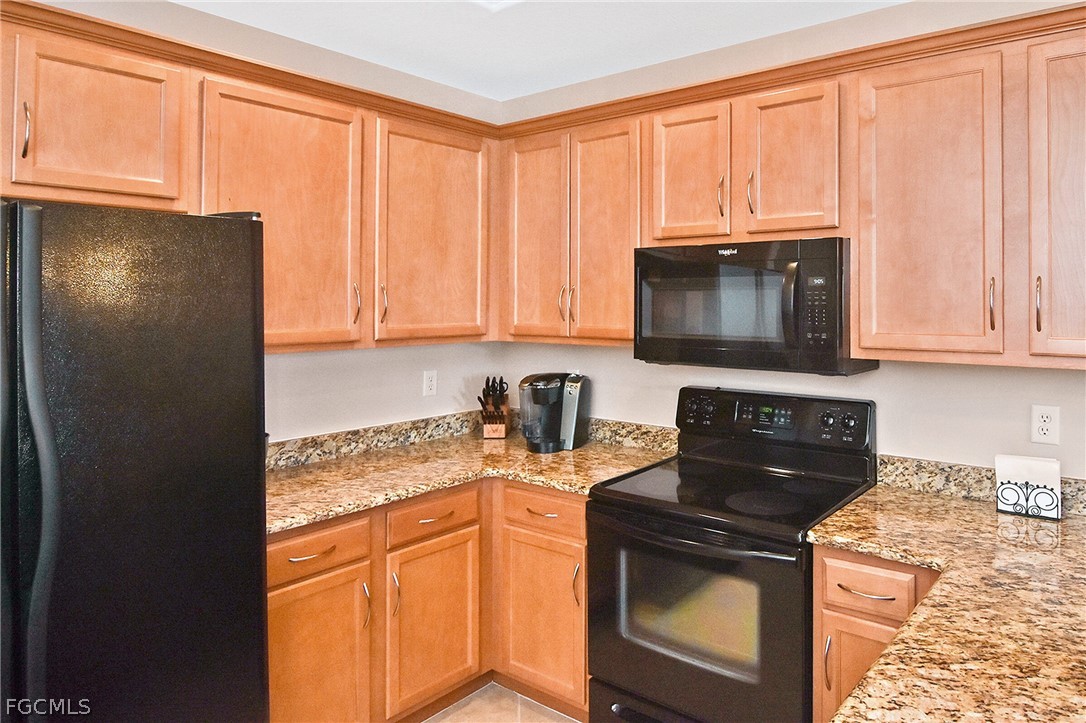 3 Bed Waterfront Home for Sale in Fort Myers, FL, $299,000 — photo 12