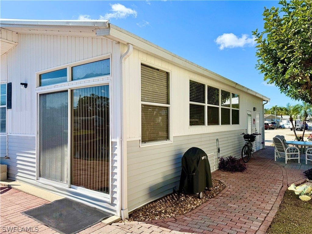 1 Bed ManufacturedHome for Sale in Naples, FL, $125,000 — photo 12