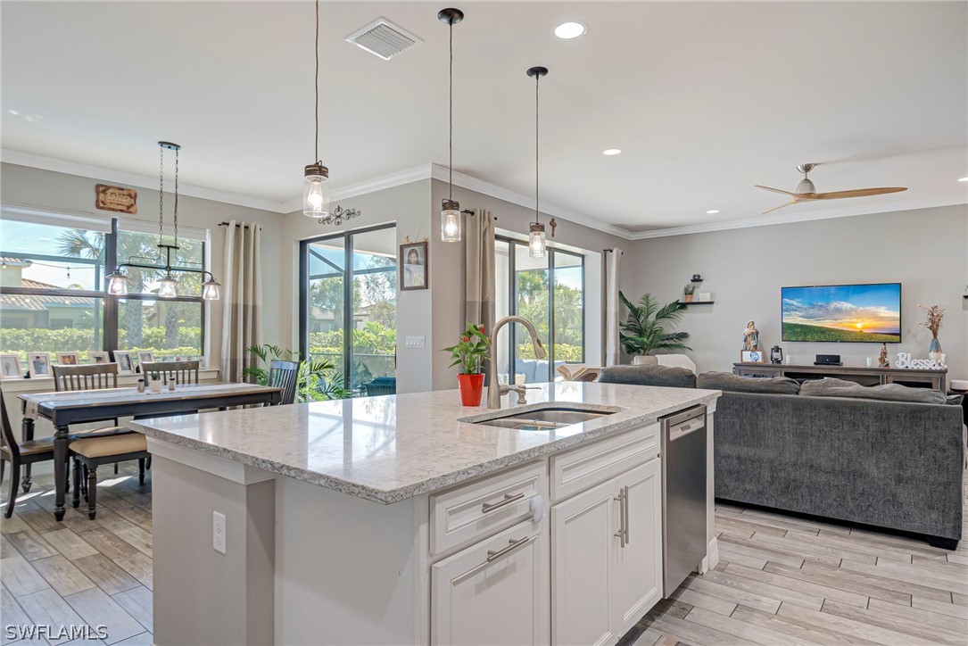 4 Bed Pool Home for Sale in Avalon Park, FL, $575,000 — photo 12