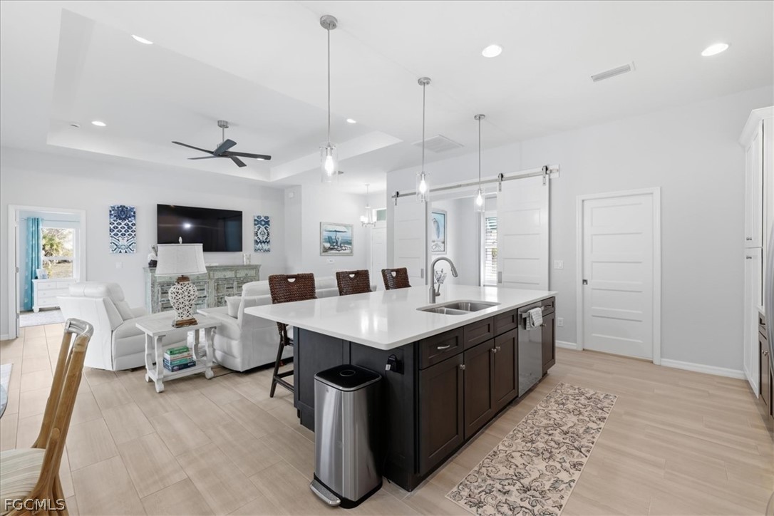 3 Bed Pool Home for Sale in Rotonda Sands, photo 12