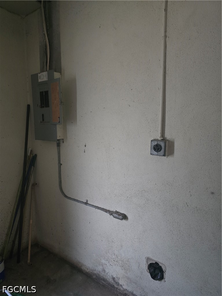 2 Bed SingleFamilyResidence for Sale in Lehigh Acres, FL — photo 12