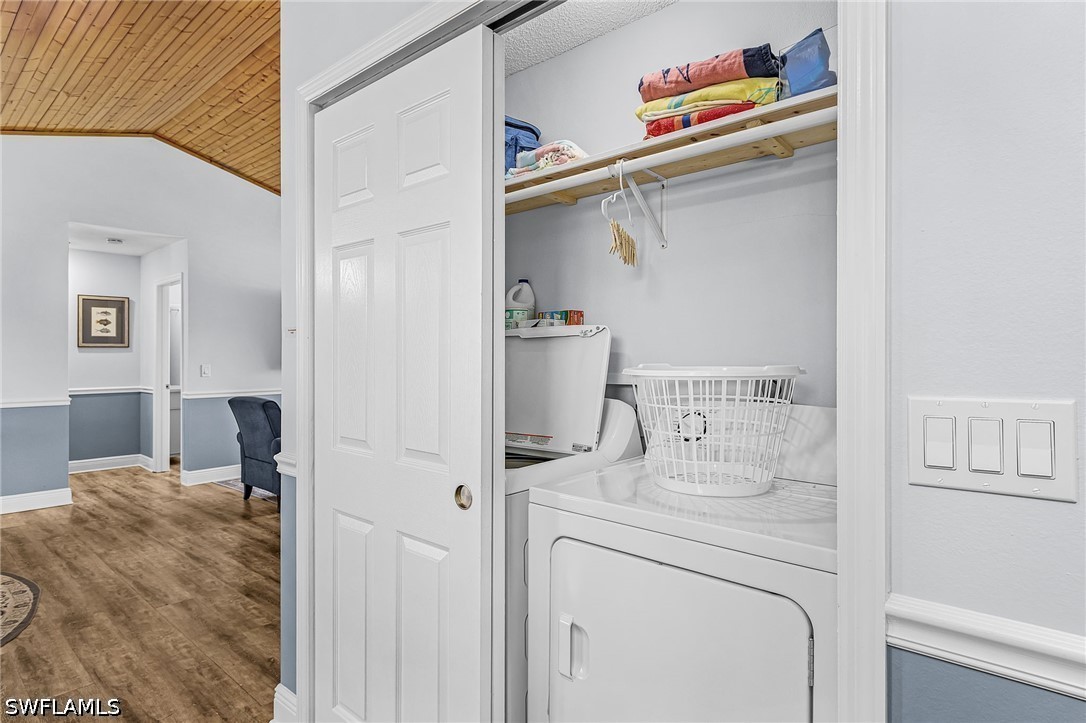 2 Bed SingleFamilyResidence for Sale in Pine Island, photo 12
