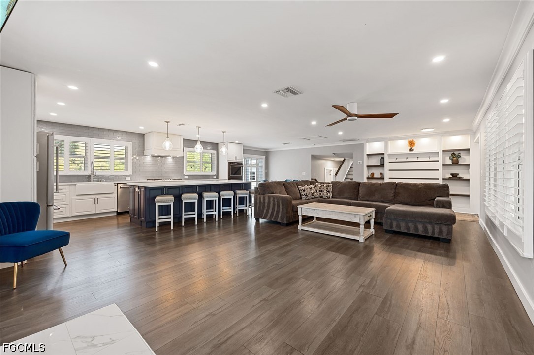 4 Bed SingleFamilyResidence for Sale in Buckingham, FL — photo 12