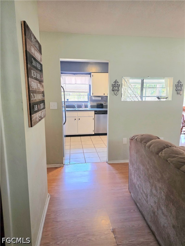 3 Bed SingleFamilyResidence for Sale in Lehigh Acres, photo 12